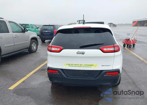 2015 Jeep Cherokee Sport из США, поврежденный, VIN 1C4PJLAB1FW695771